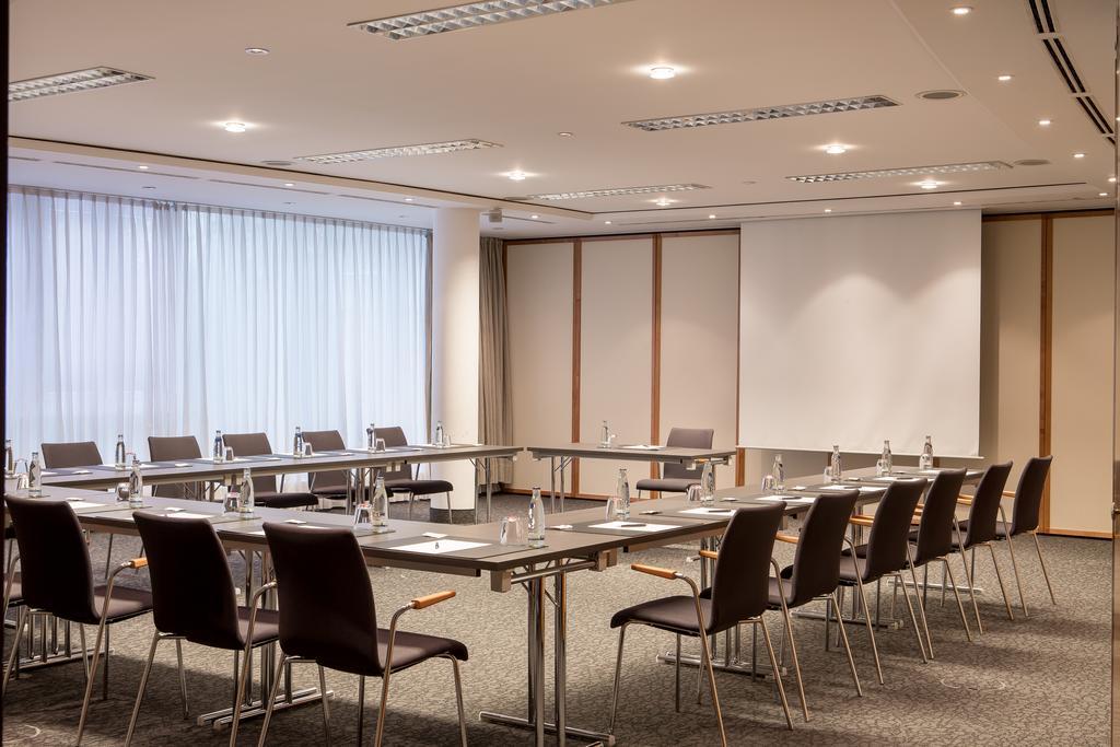 Seminaris Hotel Leipzig Ngoại thất bức ảnh